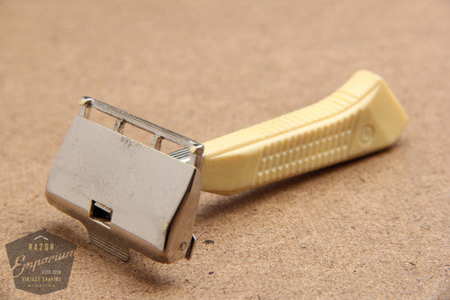 Gem 1940's G-Bar Single Edge Razor w/ Cream Handle - Excellent