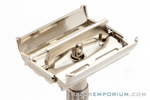 1956 B1 Gillette Flare Tip Super Speed Double Edge Safety Razor