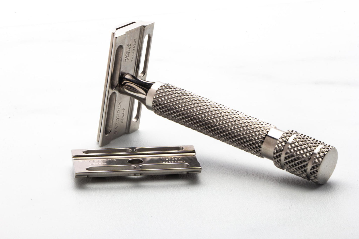 RazoRock Game Changer .84-P Double-Edge Razor With Bulldog Handle