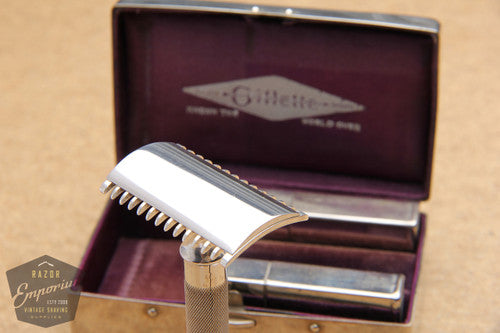 Gillette 1913 Silver Single Ring Old Type Set in Metal Case w/ Blade Banks