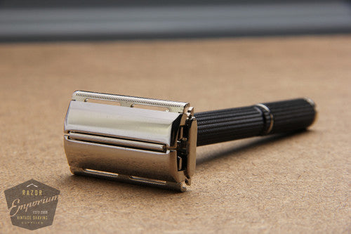Gillette 1969 Super 109 / Long Handle Super Adjustable DE Safety Razor - O4
