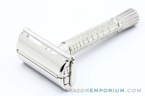 1960 Gillette Flare Tip Super Speed DE Safety Razor F3