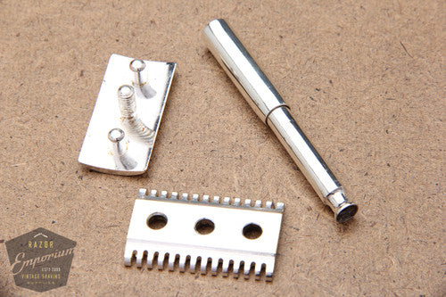 Gillette 1928 New Improved Safety Razor in Sterling Silver Travel Set -RARE