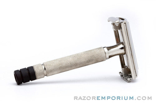 1952 Gillette Black Tip Super Speed Safety Razor X2