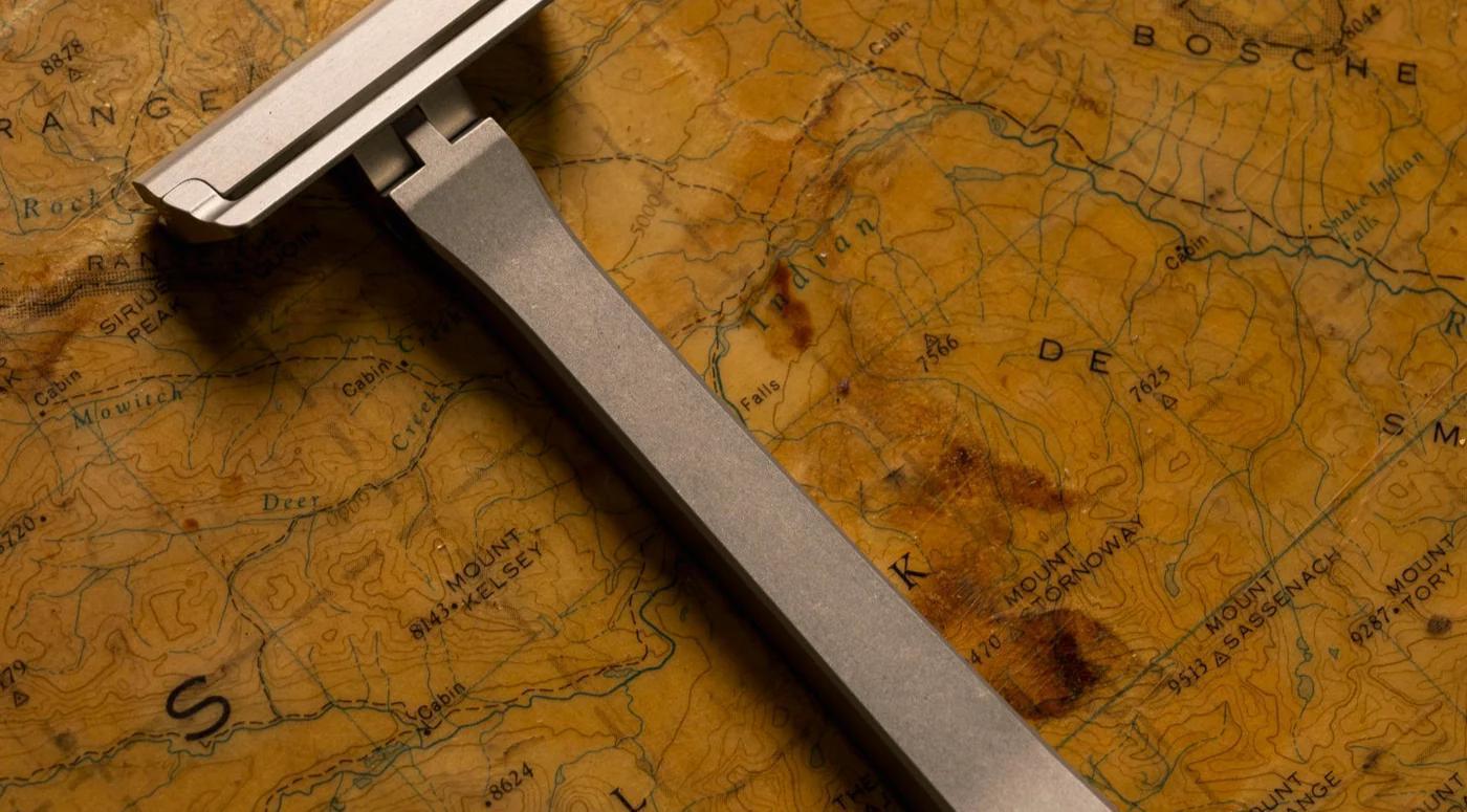 Proof | Benchmark Single Edge Safety Razor