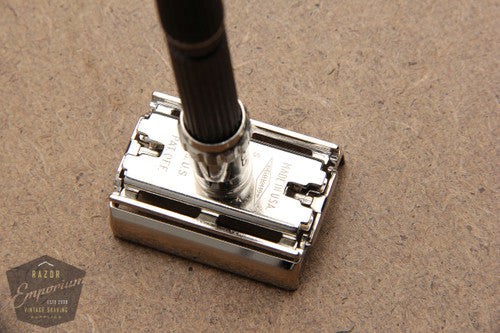 Gillette 1972 Super Adjustable / Super 89 Safety Razor w/ Case S4 - Short Handle