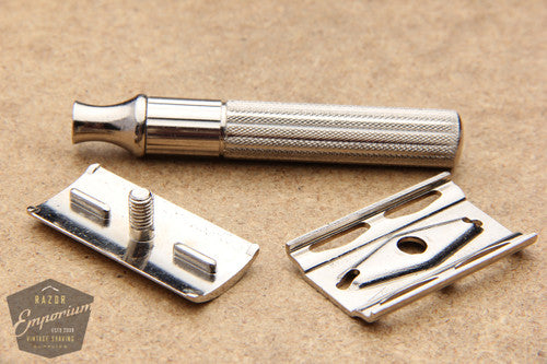 Gillette 1930's Nickel Tech Razor in Brown Box / Excellent
