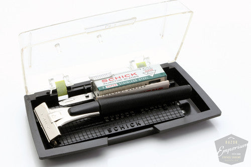 Schick 1960's Injector Black Safety Razor | w/ Case