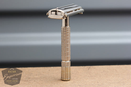 Gillette 1954 Flair Tip Super Speed (DE) Safety Razor -- Z2