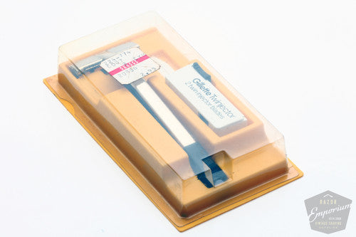 Gillette 1970s Twinjector Safety Razor | w/ Case
