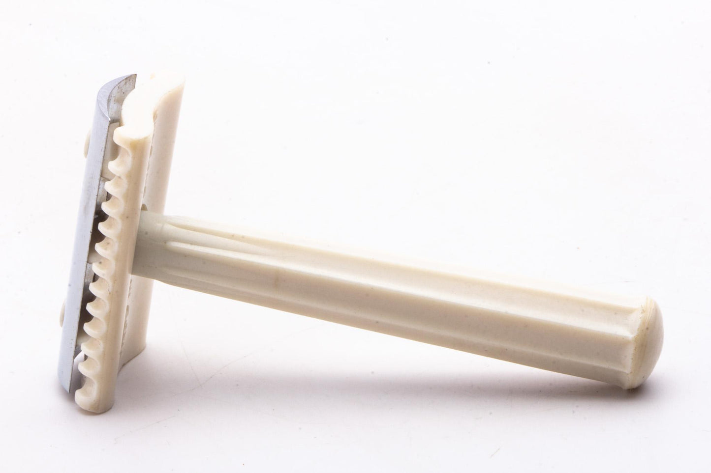 Knockout Double Edge Safety Razor With Blade | Original Condition