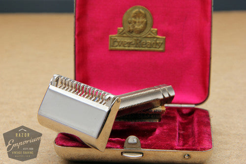 Ever Ready 1912 Style Single Edge Safety Razor in Metal Case
