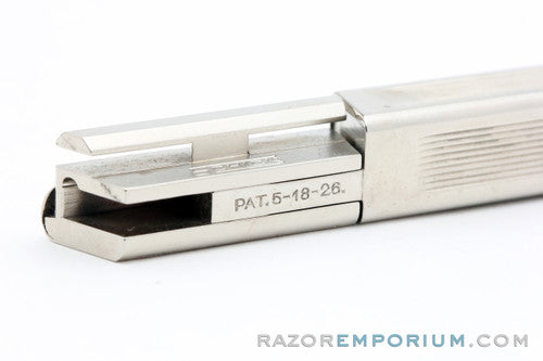 1930's Schick Type B Silver Repeating Injector Razor