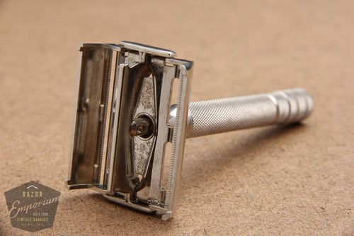 Gillette 1954 Notched Original Super Speed (DE) Safety Razor- Z3
