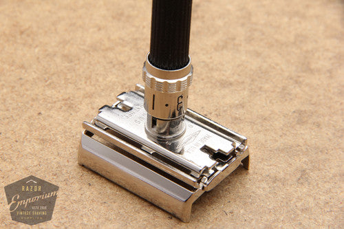 Gillette 1969 Super 109 / Long Handle Super Adjustable DE Safety Razor - O3