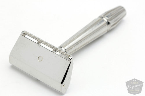 1940's Gem Micromatic Bullet Tip TTO SE Safety Razor