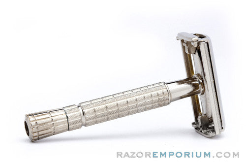 1954 Gillette Super Speed Flare Tip DE Razor Z3