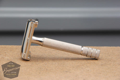 Gillette 1954 Notched Original Super Speed (DE) Safety Razor- Z3