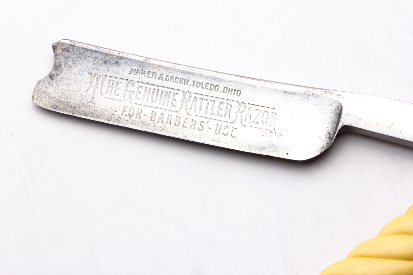 5/8" The Genuine Rattler Razor Classics on Clearance Straight Razor