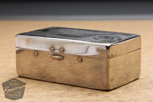 Gillette 1913 Silver Single Ring Old Type Set in Metal Case w/ Blade Banks