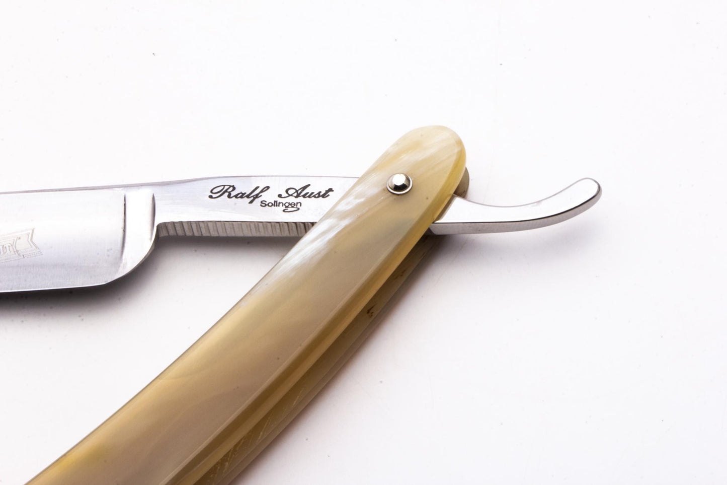 5/8" Ralf Aust Spanish Tip Hollow Ground Straight Razor | Horn Scales