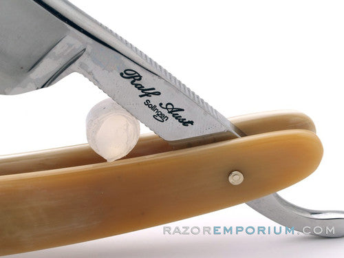 7/8" Ralf Aust Spanish Tip Straight Razor | Horn Scales