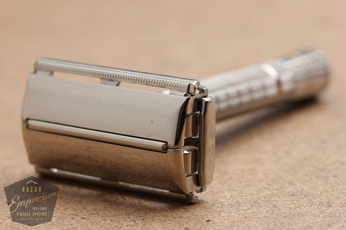 Gillette 1954 Flair Tip Super Speed (DE) Safety Razor -- Z2