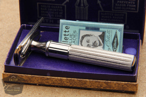 Gillette 1930's Nickel Tech Razor in Brown Box / Excellent