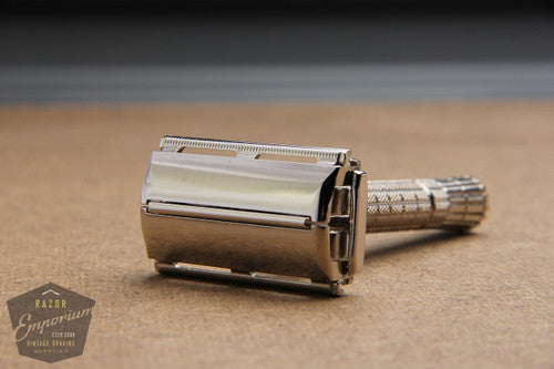 Gillette 1957 Flair Tip Super Speed DE Safety Razor - C4