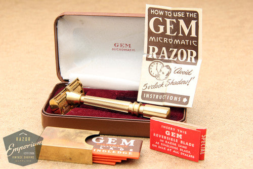 Gem 1940's Micromatic Clog Pruf Single Edge Safety Razor in Brown Case
