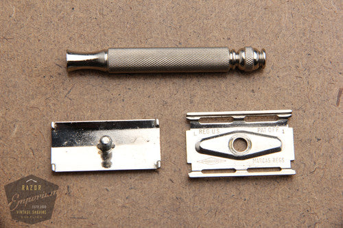 Gillette 1966 Ball End Tech Razor w/ Etched Logo Cap -