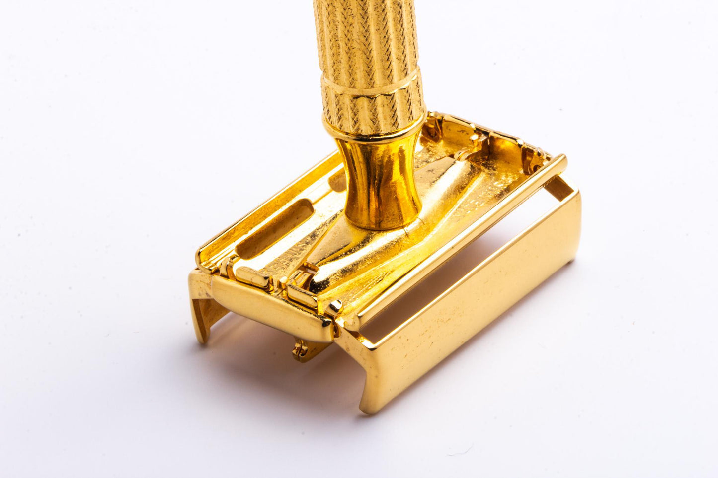 1944-1946 Gillette Aristocrat Safety Razor w/ Leather Case and Blade Bank | Original Condition