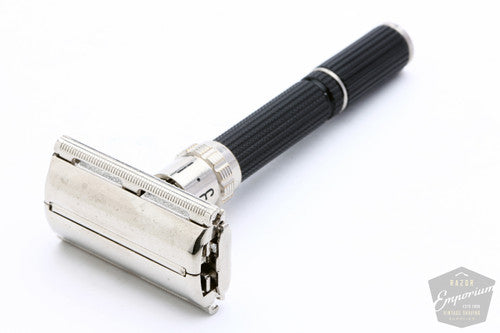 Gillette 1974 Super 109 Adjustable Double Edge Safety Razor