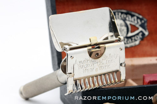 1930's Ever-Ready American Safety Razor Co. 1912 Style Single Edge Safety Razor in Black Leather Box