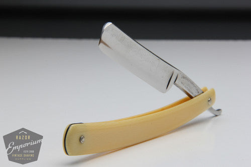 5/8" Landers Frary & Clark No. 345 Warranted Straight Razor Hollow | Conn. USA