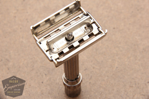Gillette 1960 $1.95 Adjustable "Bottom-Dial" Fatboy -F4