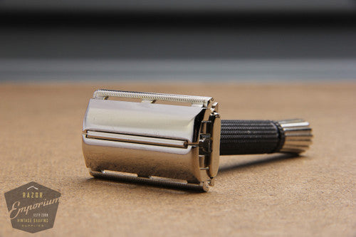 Gillette 1967 Black Handle Super Speed Safety Razor
