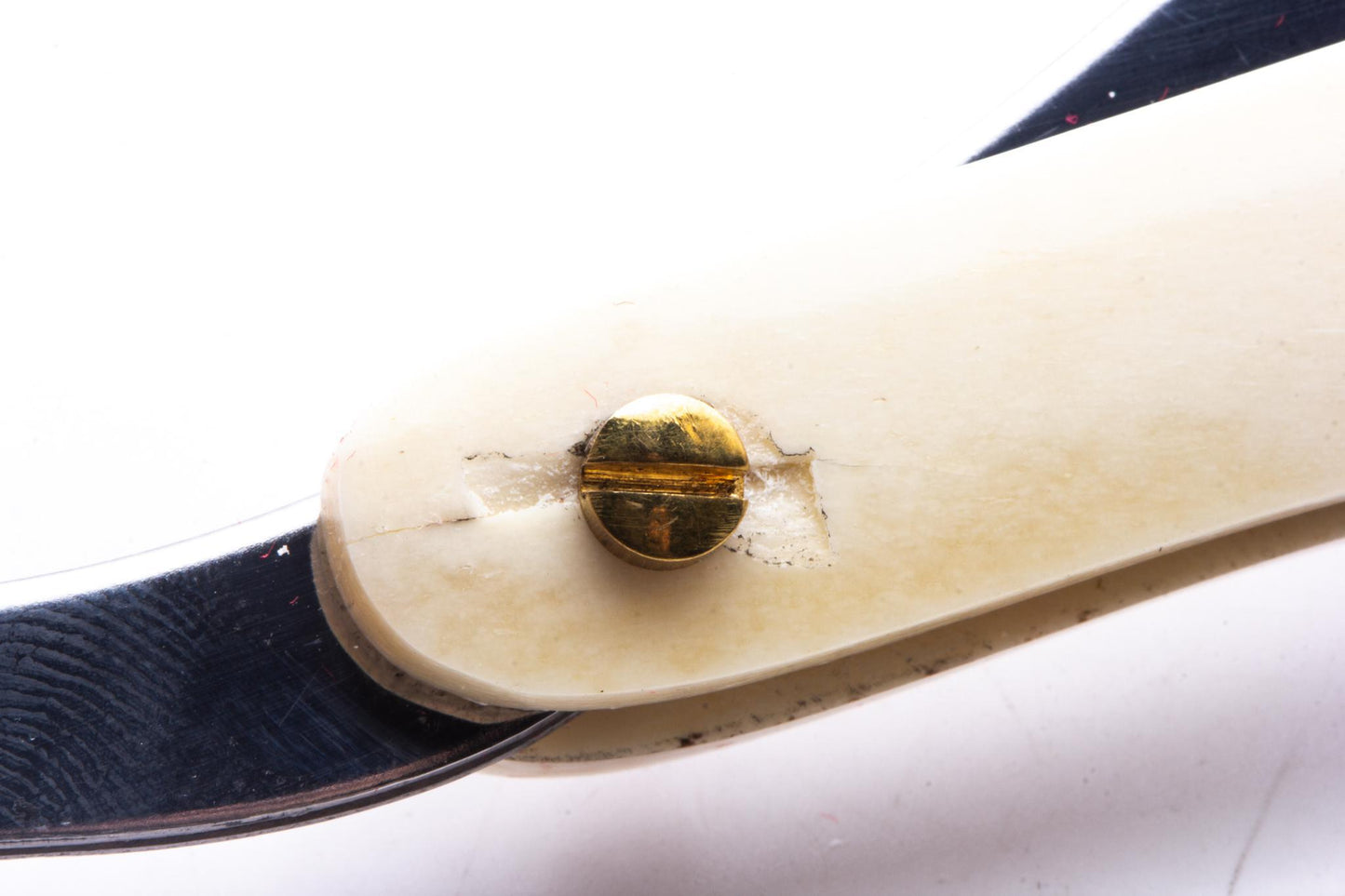 The Holy Black Barbers Shavette Razor | With Imperfections