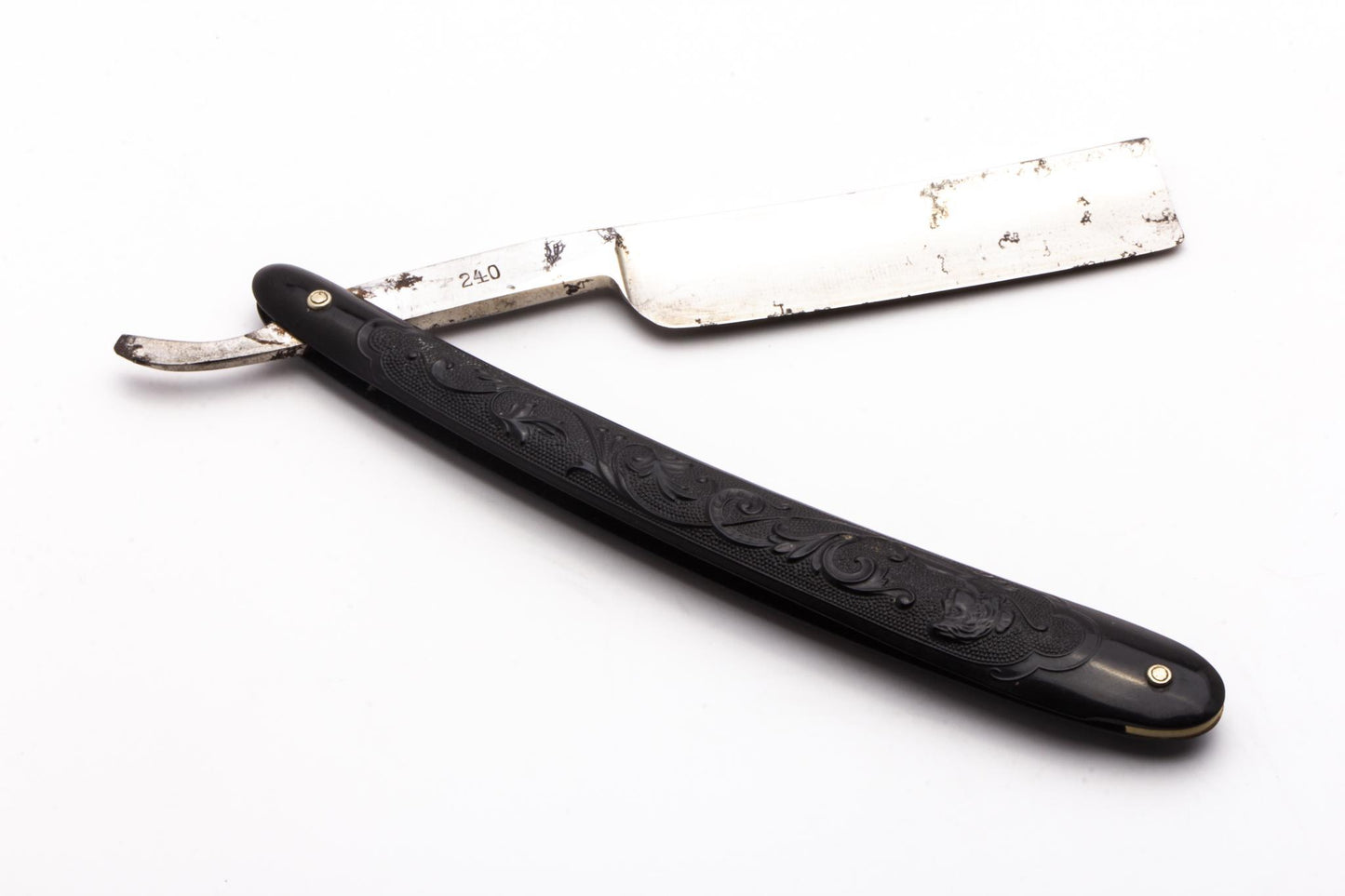5/8" 240 Classics on Clearance Straight Razor