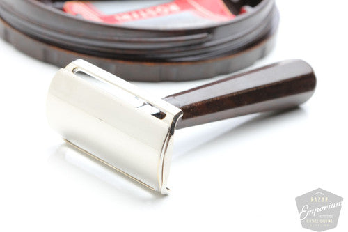 Swing Double Edge Safety Razor Set with Brown Case