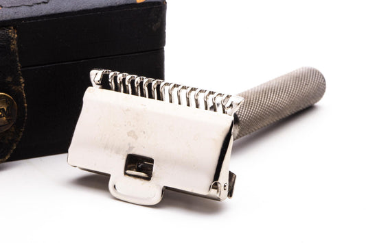 1930's Gem Damaskeene Style Single Edge Safety Razor Set In Original Leather Box | Original Condition