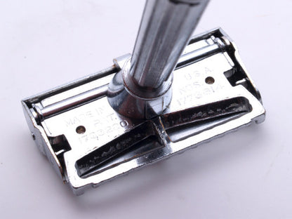 1930's Gem Micromatic TTO Single Edge Safety Razor "Clog Pruf"