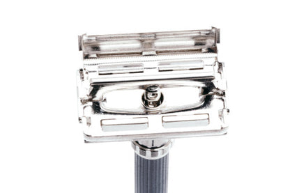 1973 Gillette T3 Super Adjustable 109 Safety Razor with Case