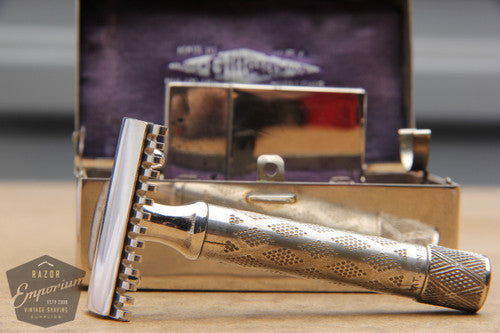 Gillette 1926 Silver NEW Bostonian DE Safety Razor in Original Metal Case