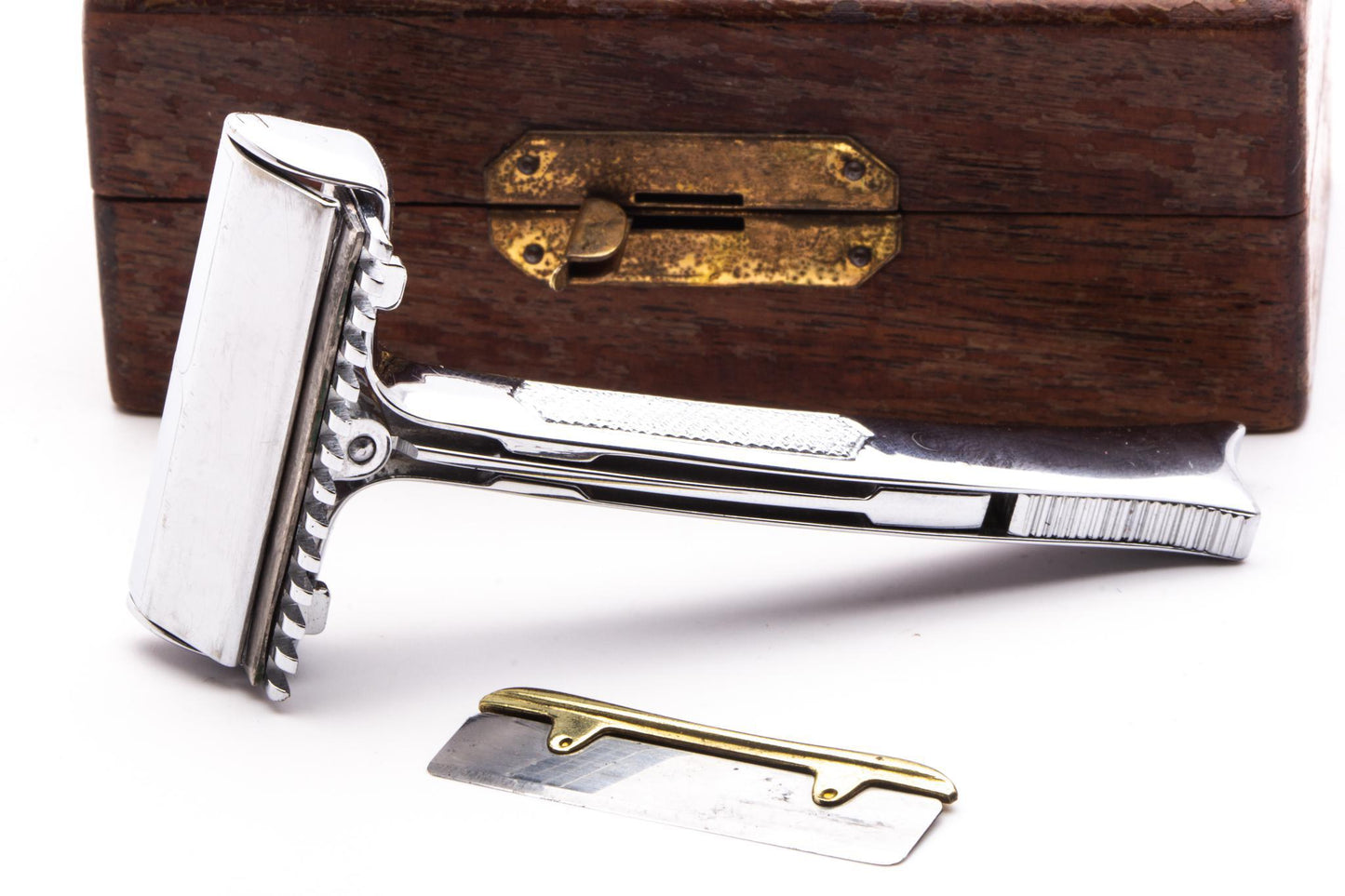 1930s De Haven Syncrokee Shakes Sharp Razor Set | Original Condition