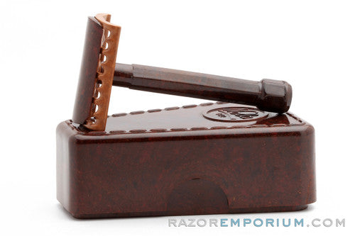 1940's Nola 442 Bakelite Double Edge Travel Safety Razor Set
