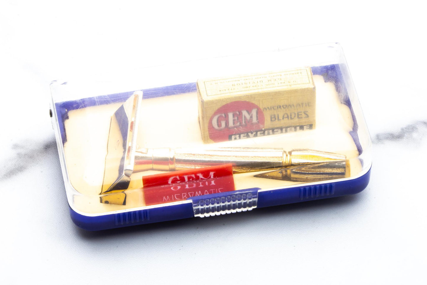 1940's Gem Micromatic Gold "Bullet Tip" Single Edge Safety Razor in Original Blue Case | Original Condition