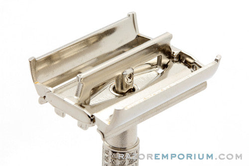 1966 Gillette Flare Tip L3 Super Speed DE Safety Razor
