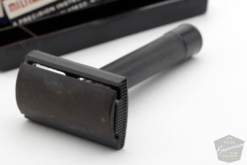 1940's WWII Military Simplex DE Safety Razor Travel Set- NOS