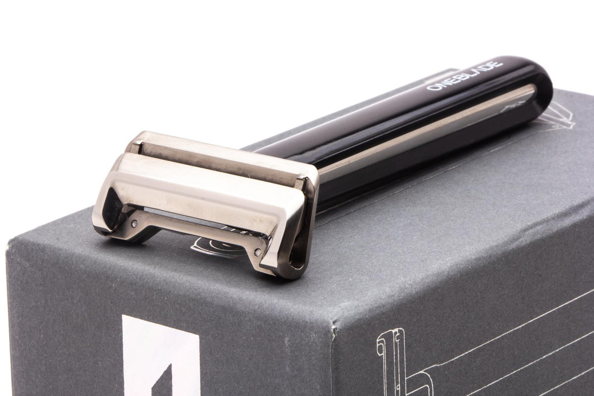 One Razor Blde OneBlade | Hybrid Black Pivoting Single Edge Razor With Stand | Pre-Ow ...
